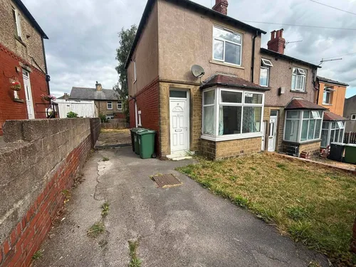 Hawthorne terrace, Crosland Moor, Huddersfieldphoto