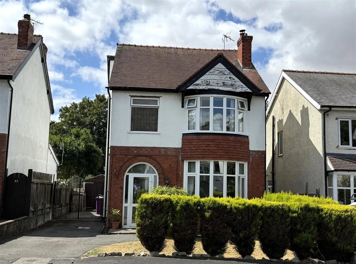 Leighton Road, Penn