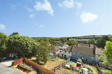 Hillcrest Road, Newhaven