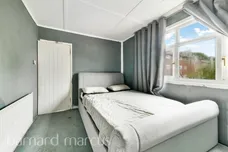 Seddon Road, Morden