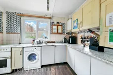 Seddon Road, Morden