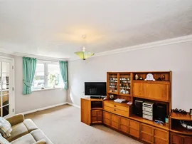 Bolsover Road, Worthing thumb 3