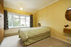West Lea Gardens, Leeds