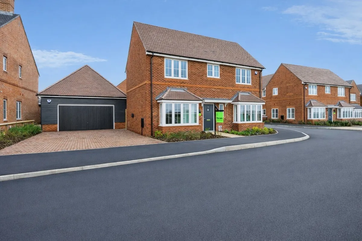 Arabella Park, Great Kimble, Aylesbury