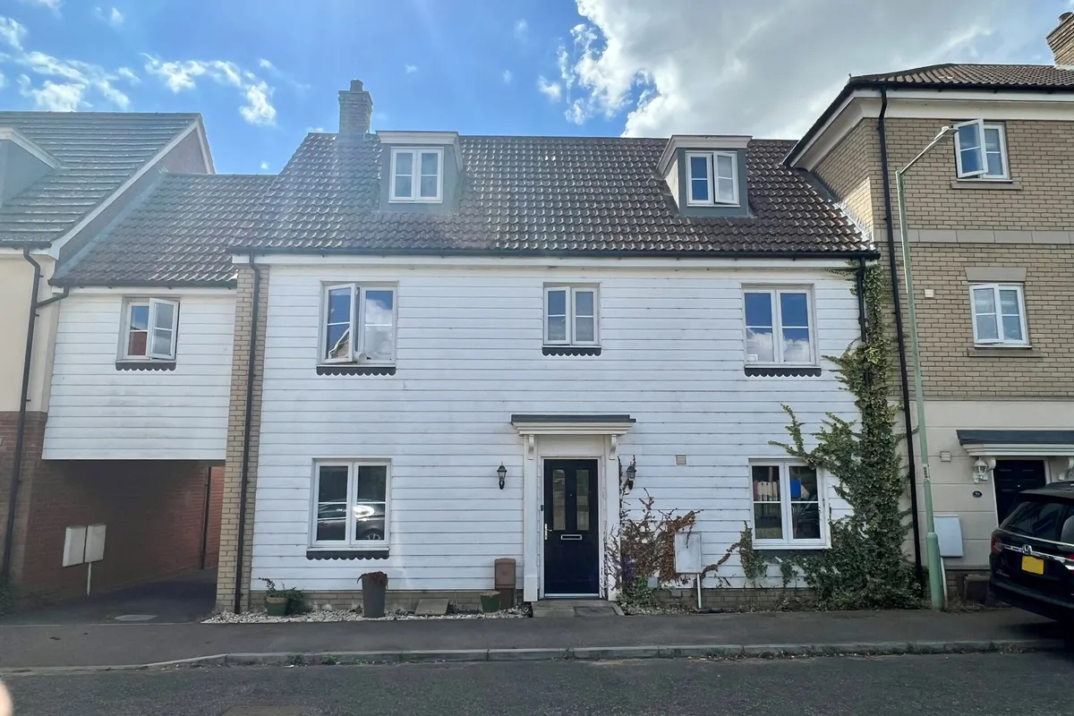 Bridge Farm Close, Mildenhall, BURY ST. EDMUNDS