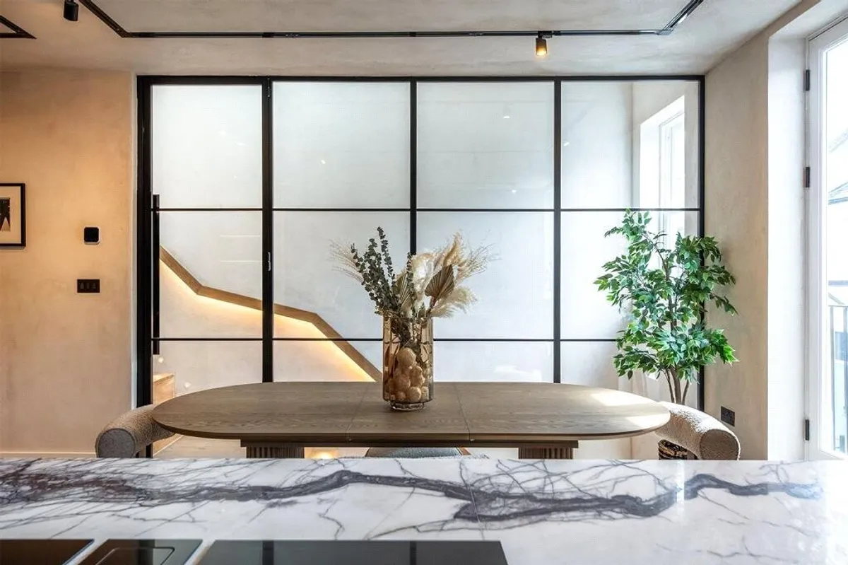 Russell Gardens Mews, London, W14