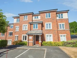 Stratford Gardens, Bromsgrove photo