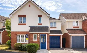 Crosscut Way, Honiton, Devon, EX14 photo