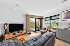 Friern Barnet Lane, London
