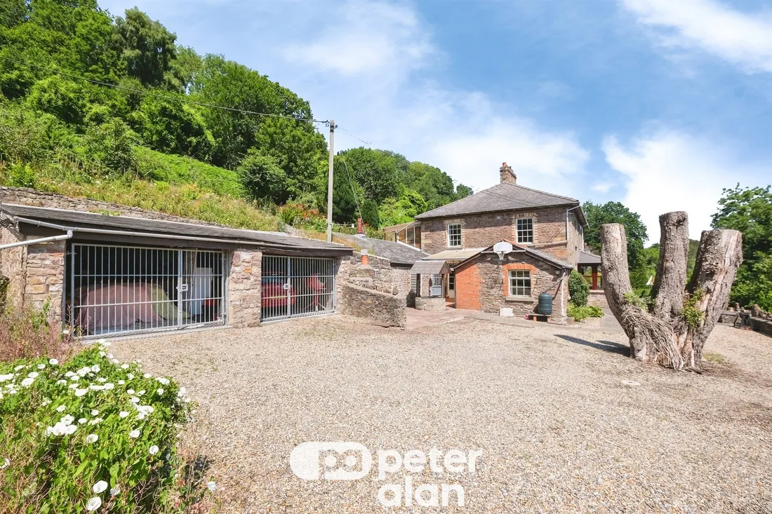 Property photo 31