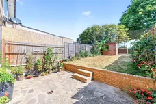 Garendon Road, Morden