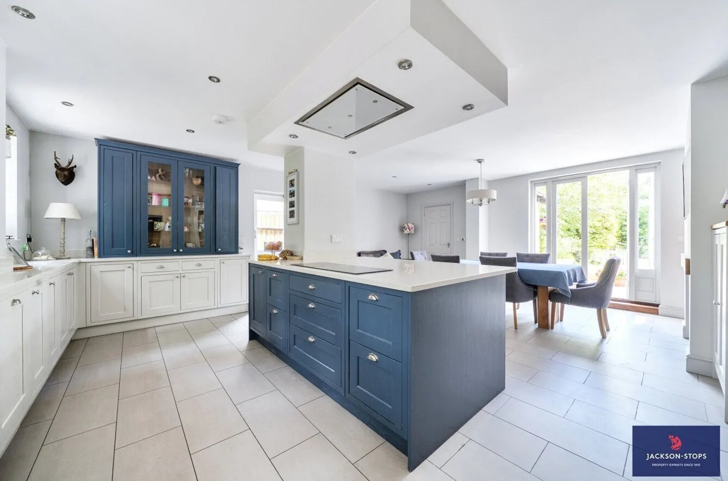 Wood Lane, Aspley Guise, MK17 photo 3