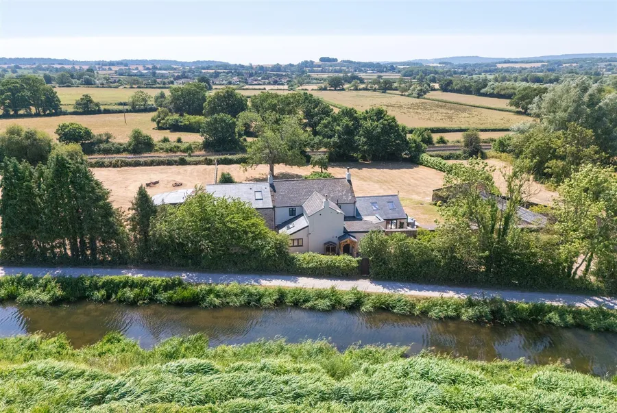 Property Image 48