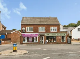 High Street, Woburn Sands, Milton Keynes photo