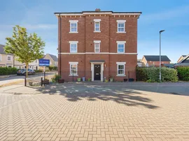 Ellesmere Gardens, Great Denham, Bedford photo
