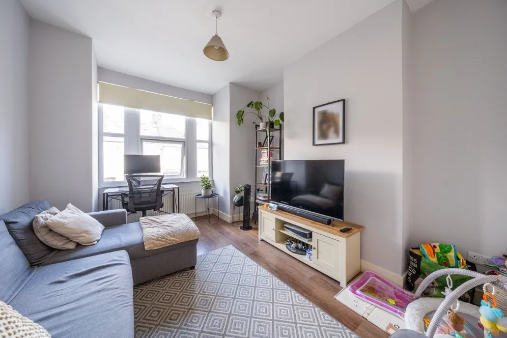 Kettering Street London SW16 photo 2