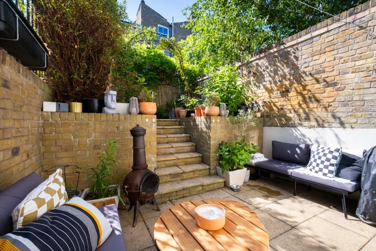 Redwood Mews London SW4 photo 5