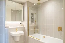 The Eades, 11 Selborne Road London E17 photo 5