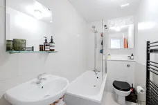 Redwood Mews London SW4 photo 7