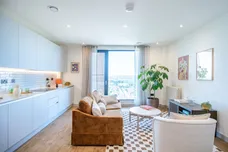 The Eades, 11 Selborne Road London E17 photo 2