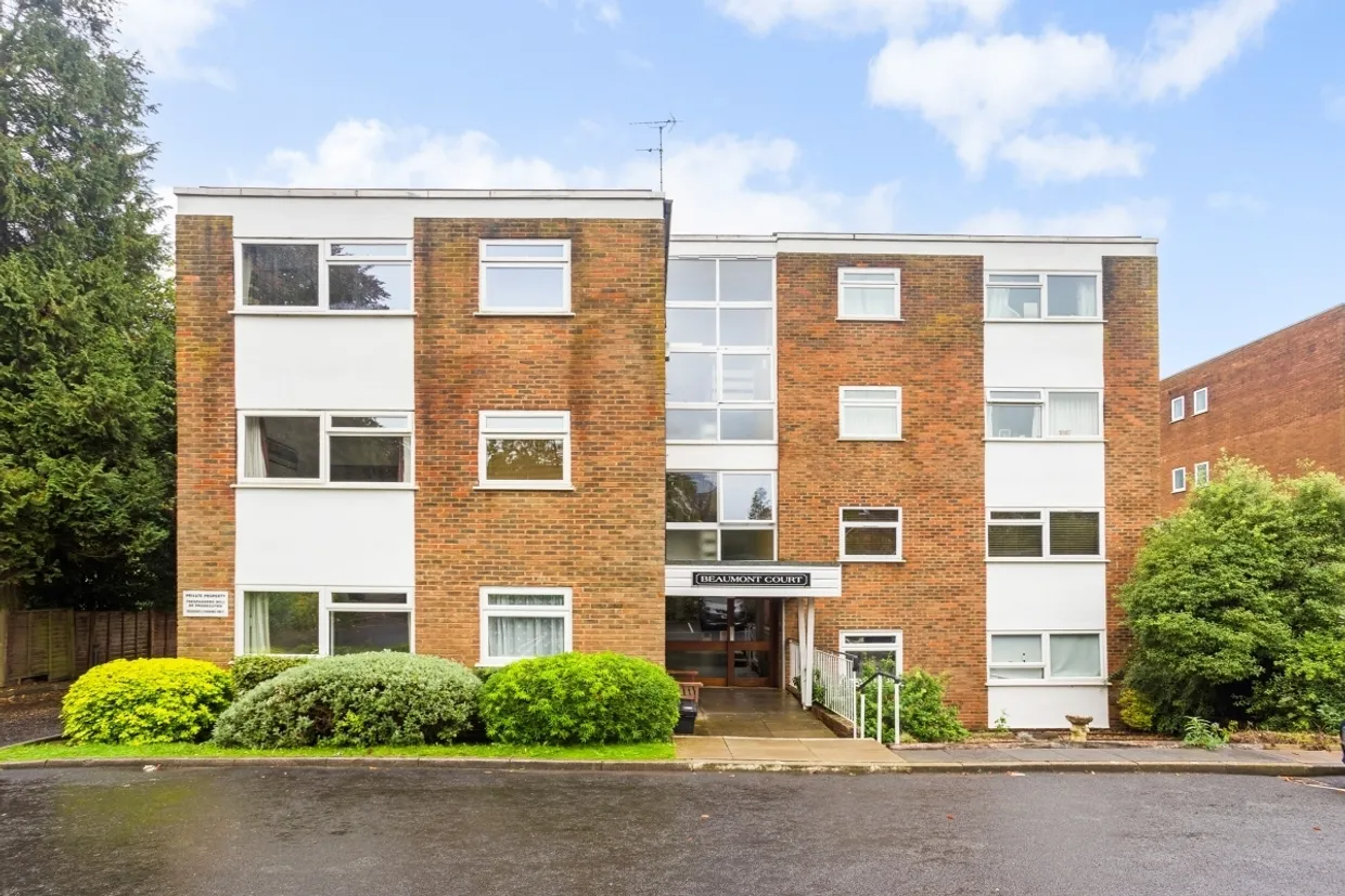 Milton Road Harpenden AL5 photo 2