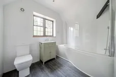 Esher Place Avenue, Esher KT10 photo 15