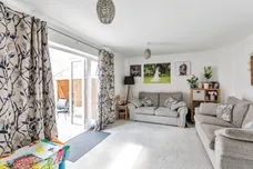 Pentelow Way, Raunds, WELLINGBOROUGH