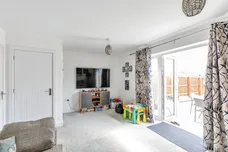 Pentelow Way, Raunds, WELLINGBOROUGH