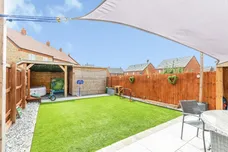 Pentelow Way, Raunds, WELLINGBOROUGH