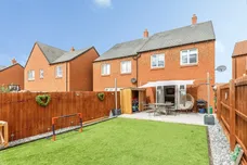 Pentelow Way, Raunds, WELLINGBOROUGH