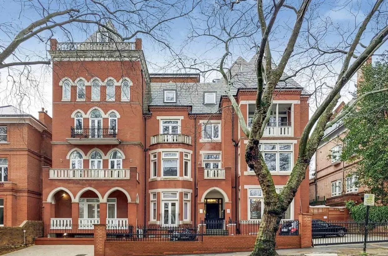 Fitzjohns Avenue London NW3 photo 3