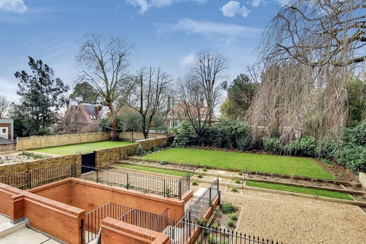 Fitzjohns Avenue London NW3 photo 5