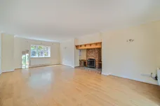Heathside Place, Epsom KT18 photo 6