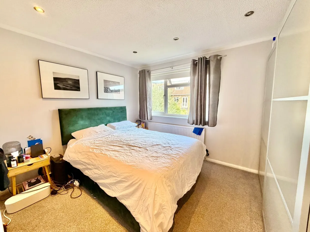 Aspen Close Ealing W5 photo 4