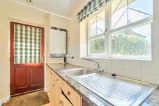 Heathside Place, Epsom KT18 photo 19