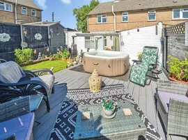 Langmead Place, Crewkerne thumb 3
