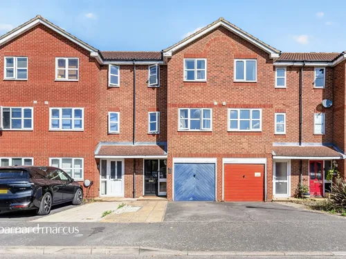 Windrush, New Maldenphoto