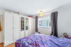 Barnfield Avenue, Mitcham