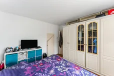 Barnfield Avenue, Mitcham