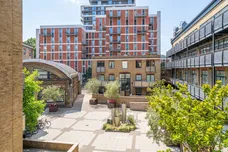 112 York Road, London, SW11 photo 15