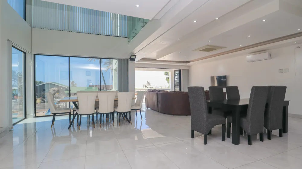 South Africa, KwaZulu Natal, Ballito Central, Compensation Road South, 3B