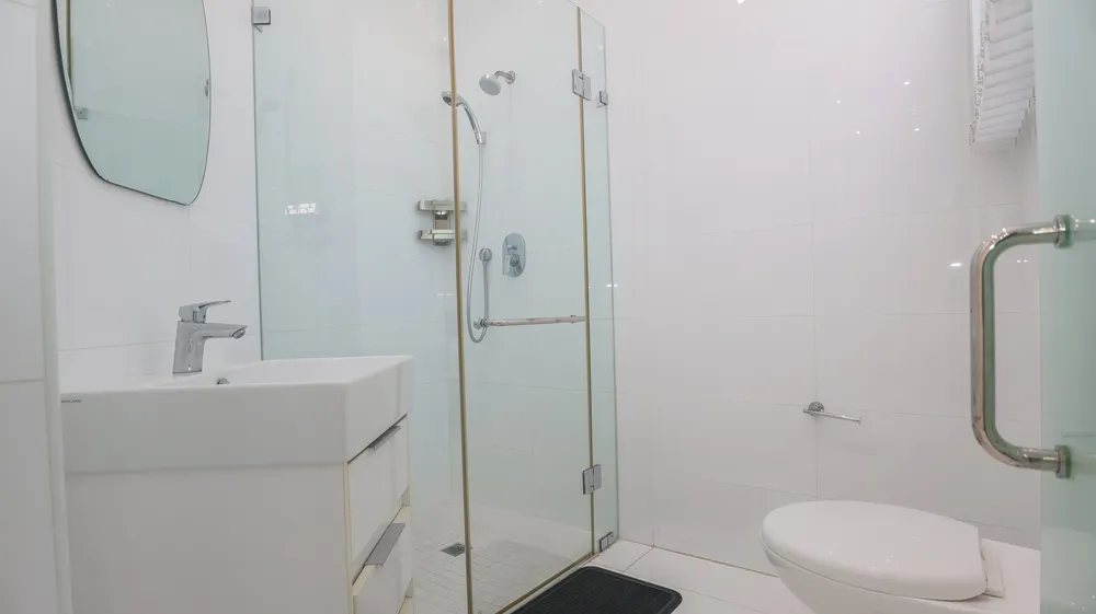 South Africa, KwaZulu Natal, Ballito Central, Compensation Road South, 3B