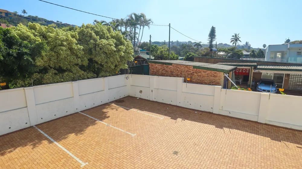 South Africa, KwaZulu Natal, Ballito Central, Compensation Road South, 3B