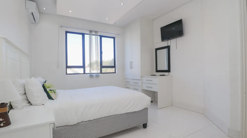 South Africa, KwaZulu Natal, Ballito Central, Compensation Road South, 3B