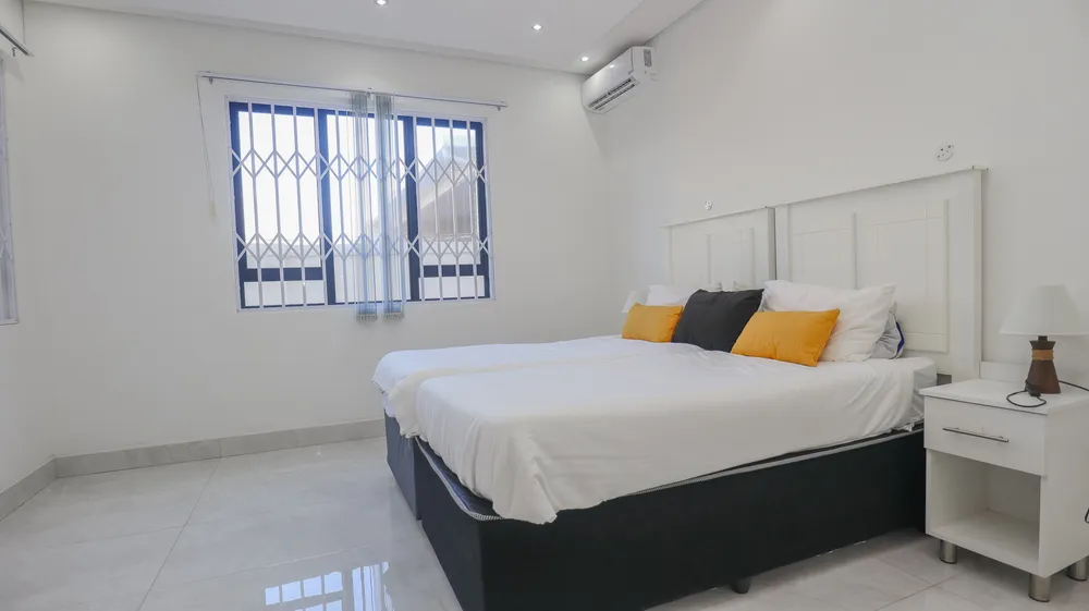South Africa, KwaZulu Natal, Ballito Central, Compensation Road South, 3B