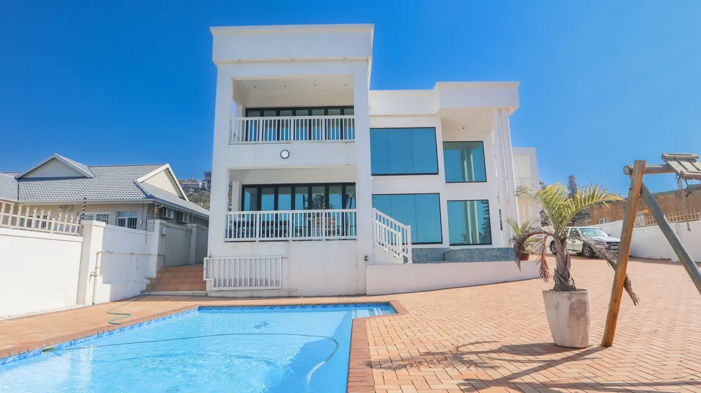 South Africa, KwaZulu Natal, Ballito Central, Compensation Road South, 3B