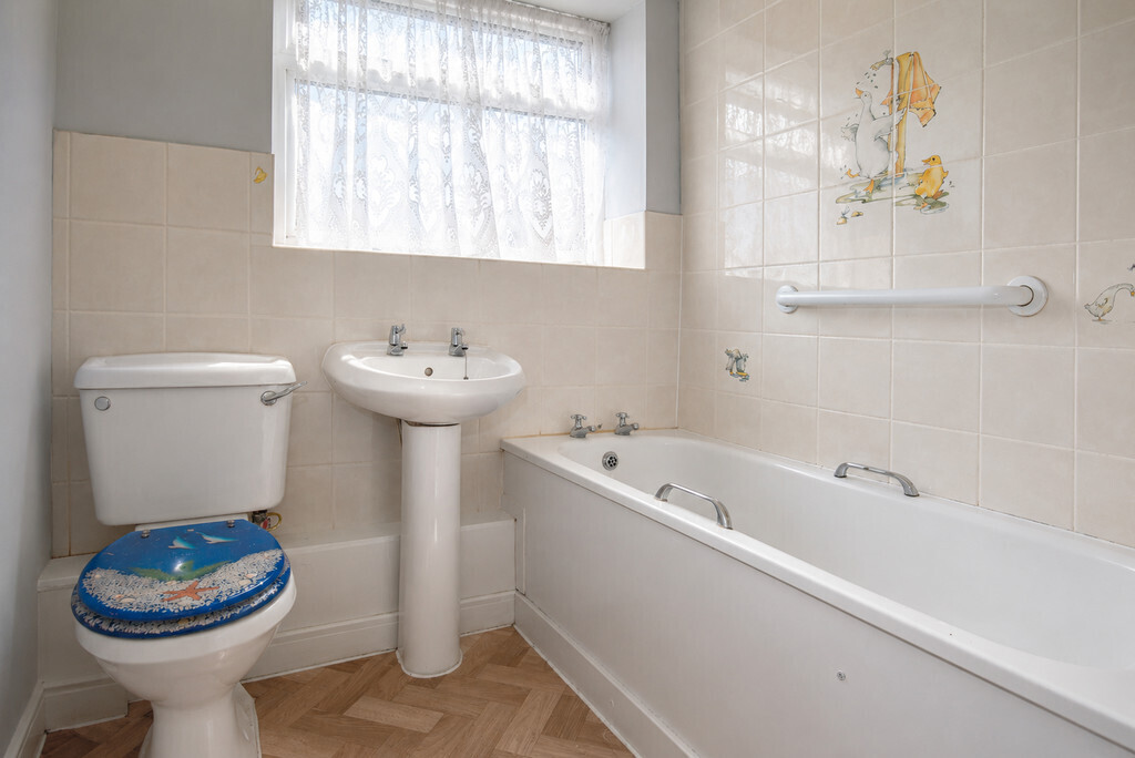 Winston Close, Coventry Image 5