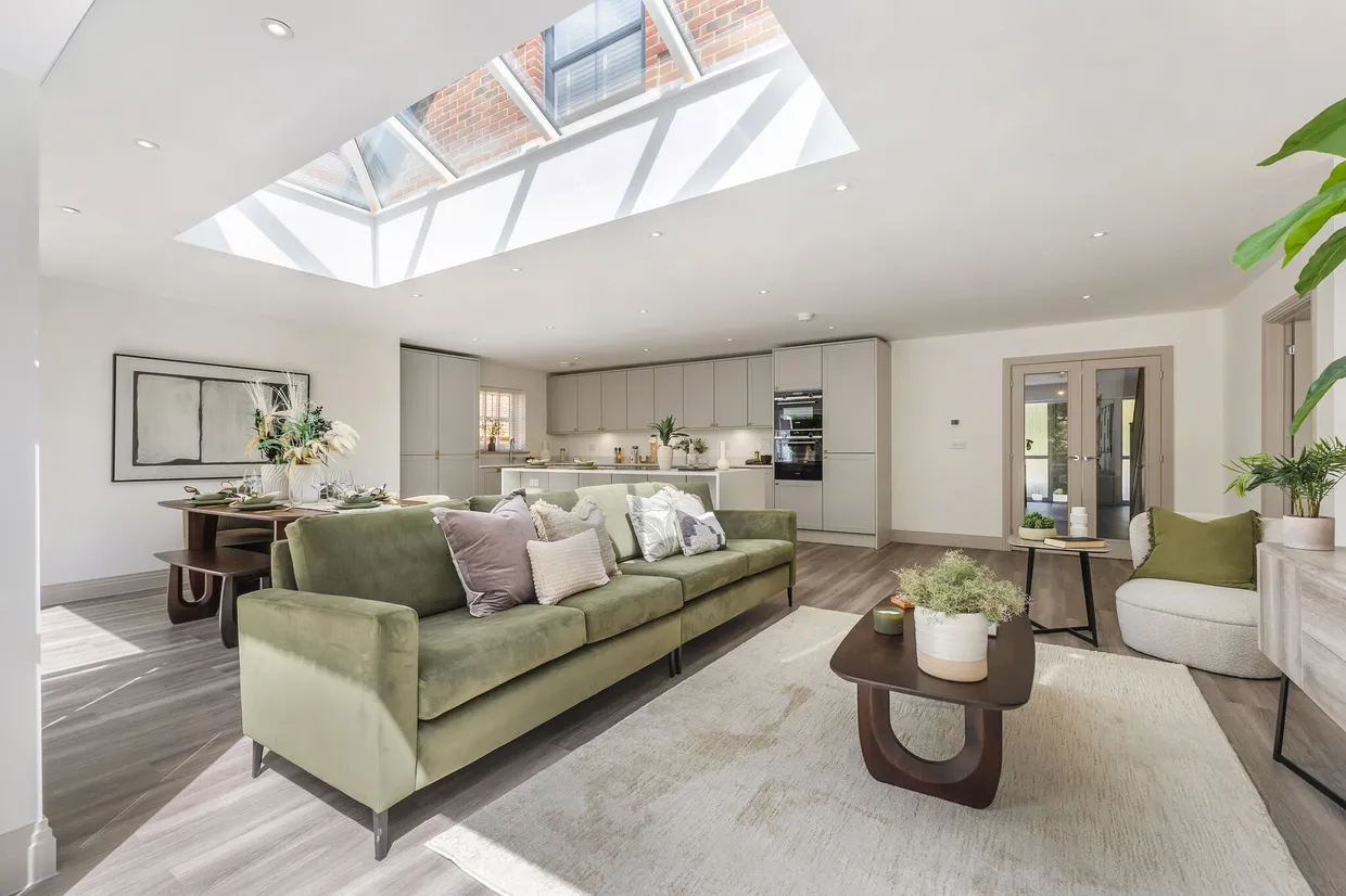 Oakland Grove, Ridgley Road, Godalming, GU8 photo 8