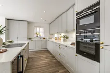 Oakland Grove, Ridgley Road, Godalming, GU8 photo 9