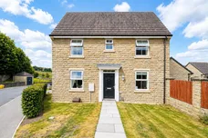 Castle Stead Drive, Cullingworth, BRADFORD